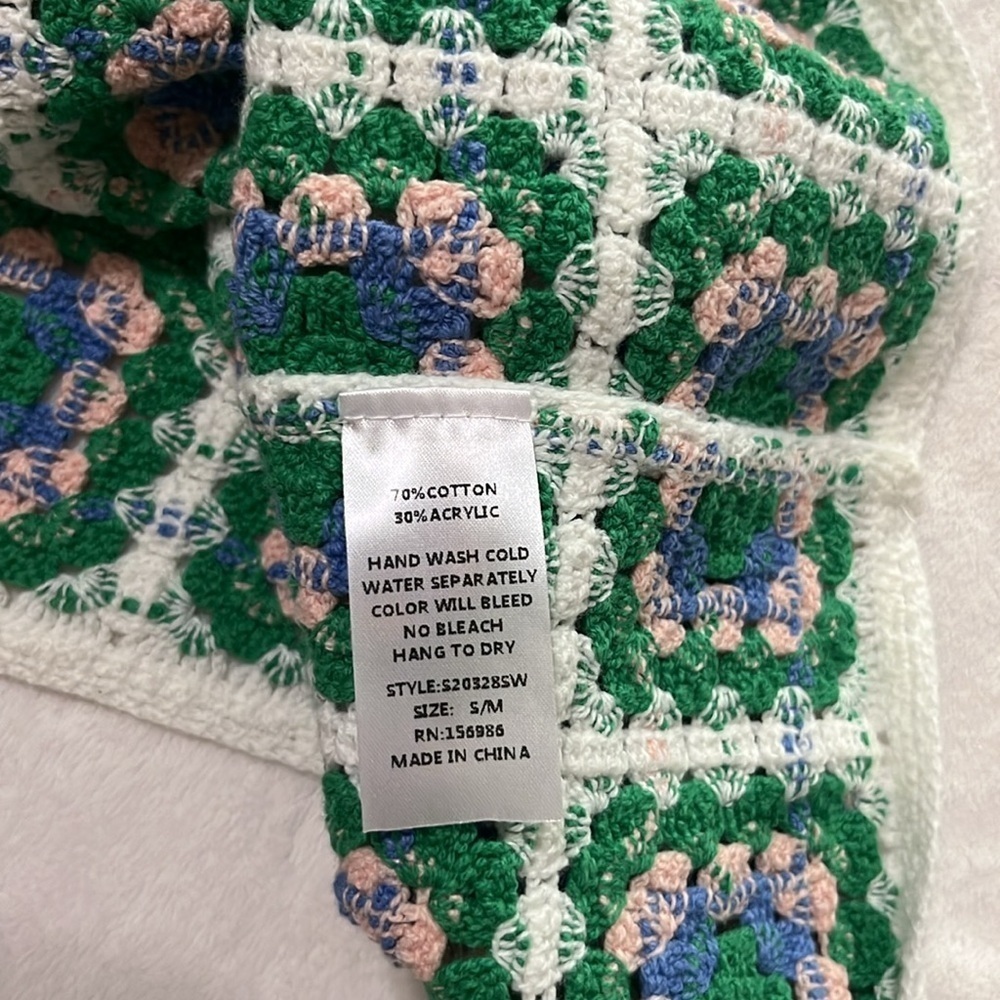 Aiden ditto Crochet Patterned Women Top - Picture 5 of 8